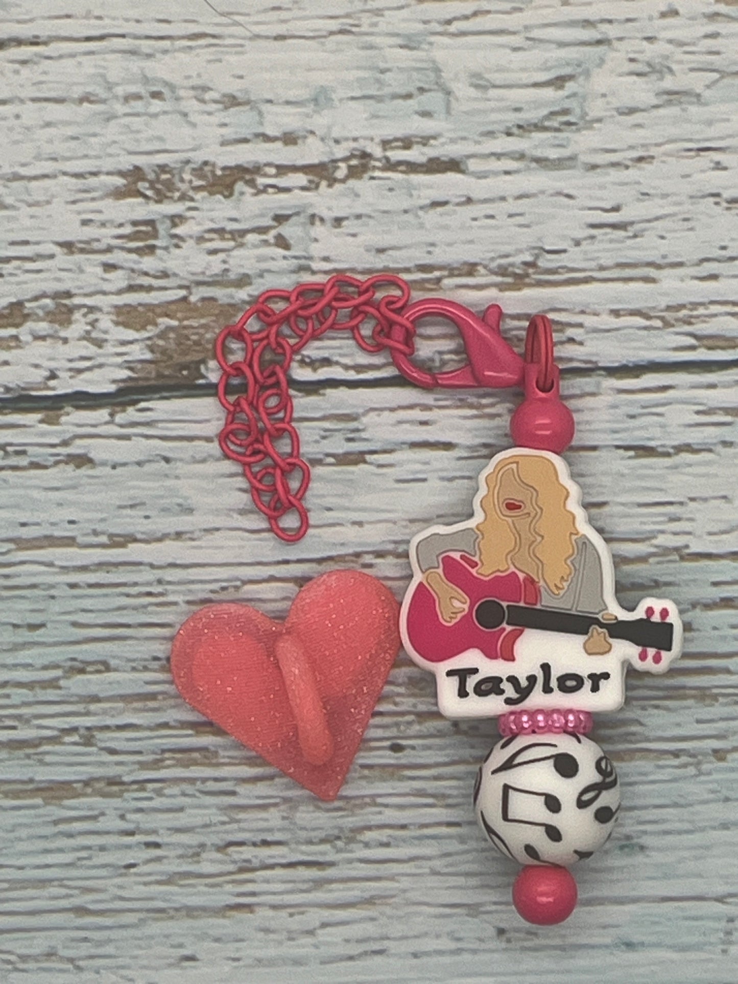 Faceless People Cup Charm with Heart Hook