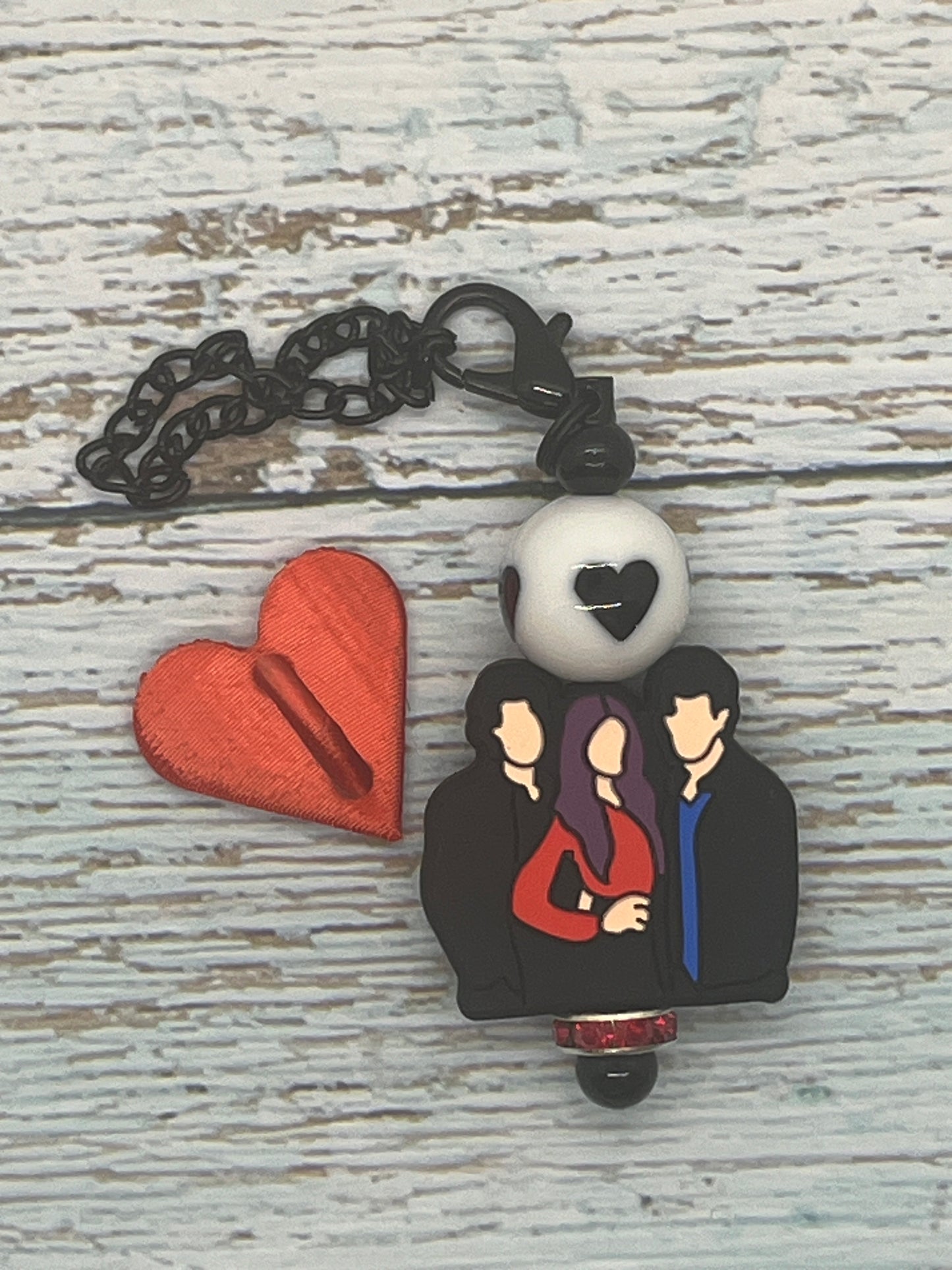 Faceless People Cup Charm with Heart Hook